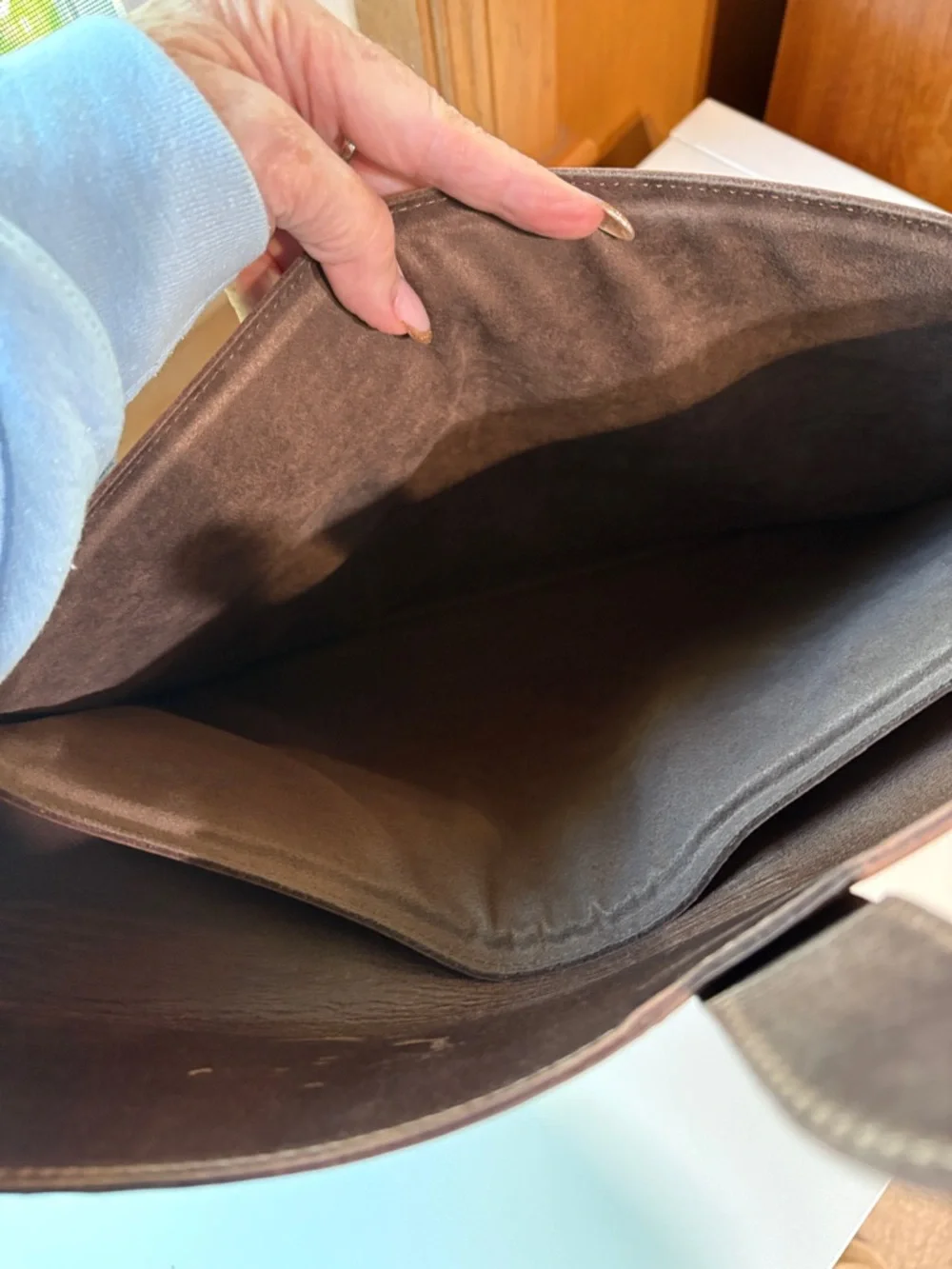Londo leather and quilted fabric padded lap top case flap closure 10x15